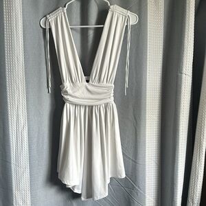 White deep plunge float mini dress from white fox, never worn